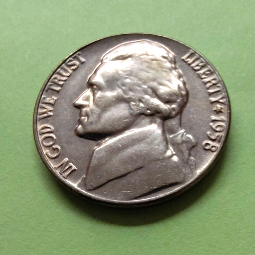 1958-P Uncirculated Jefferson Nickel from US Mint Set. Item #5076